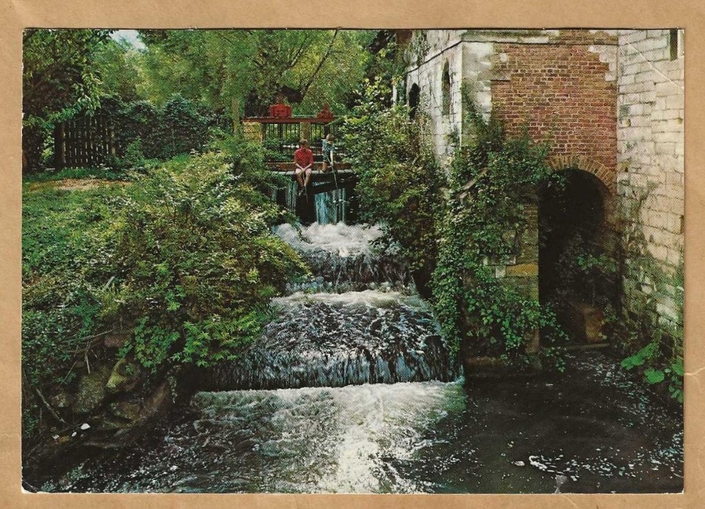 Oude ansichtkaart Waterval Geulhemmermolen Valkenburg, Ophalen of Verzenden, 1960 tot 1980, Gelopen, Limburg