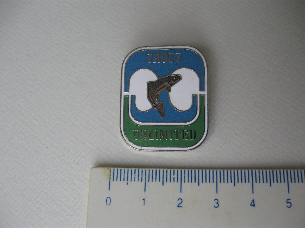 Mooie vliegvis speld Trout Unlimited, Ophalen of Verzenden, Nieuw, Overige typen