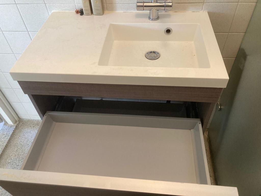 Gratis! Badkamermeubel met wastafel 80cm breed, Ophalen, 50 tot 100 cm, Zo goed als nieuw, Minder dan 100 cm