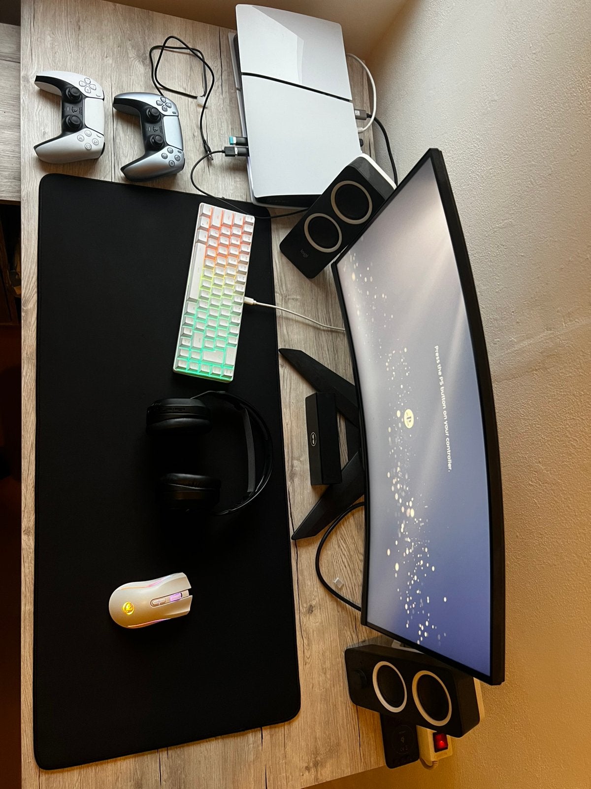 PS5 Slim 1TB + 2 Controllers + MSI Gaming Monitor + Headset, Ophalen of Verzenden, Zo goed als nieuw, Playstation 5 Digital