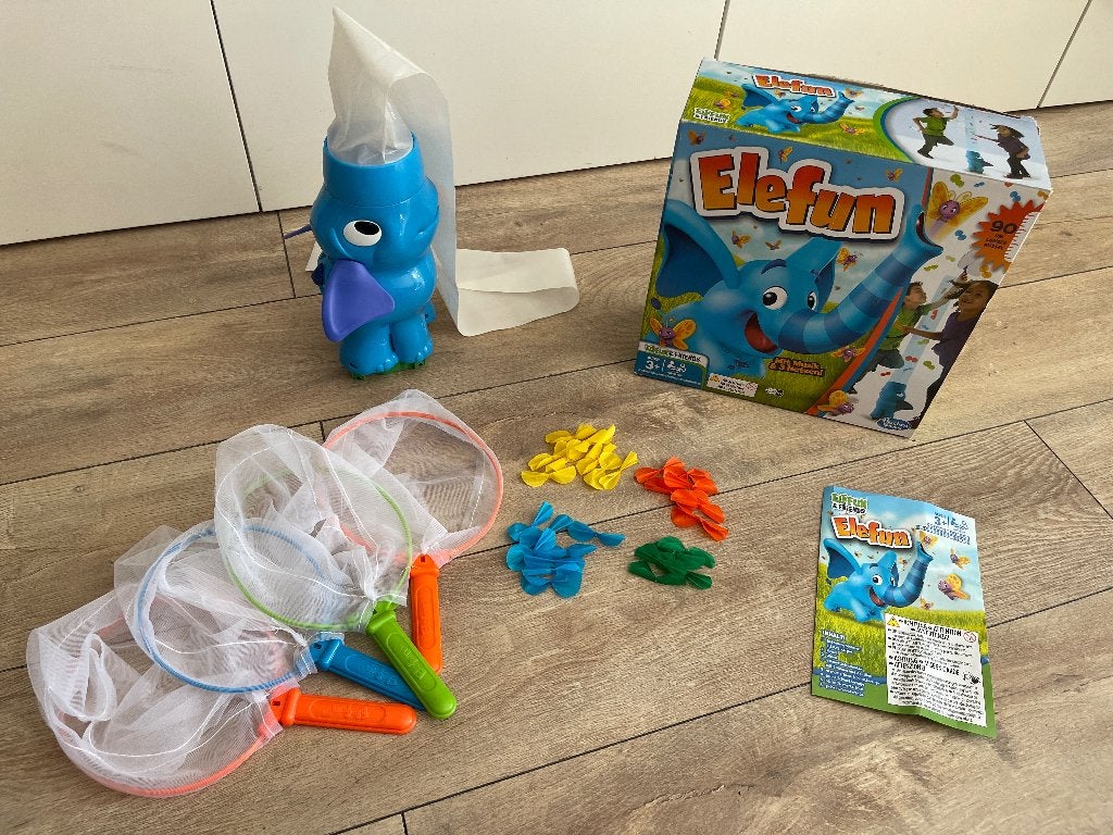 Elefun & Friends met extra netje en 29 vlinders, Een of twee spelers, Ophalen of Verzenden, Gebruikt, Hasbro