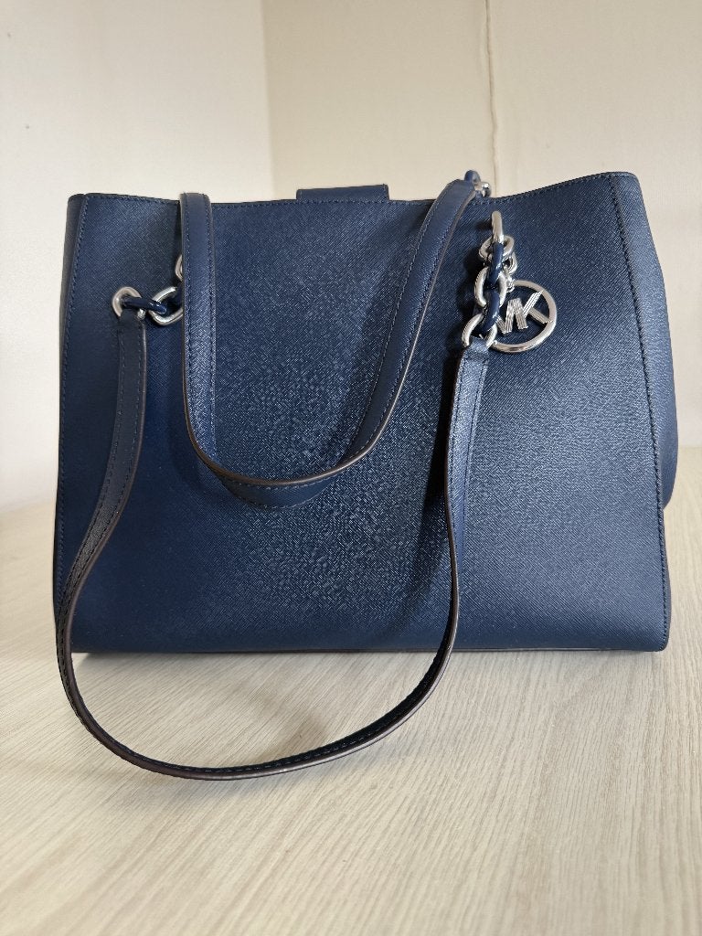 Donkerblauw Micheal Kors tas, Sieraden, Tassen en Uiterlijk, Tassen | Damestassen, Verzenden, Zo goed als nieuw, Blauw, Handtas