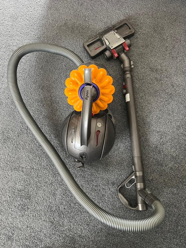 Stofzuiger Dyson, Witgoed en Apparatuur, Stofzuigers, Ophalen, Zo goed als nieuw, Dyson, Reservoir