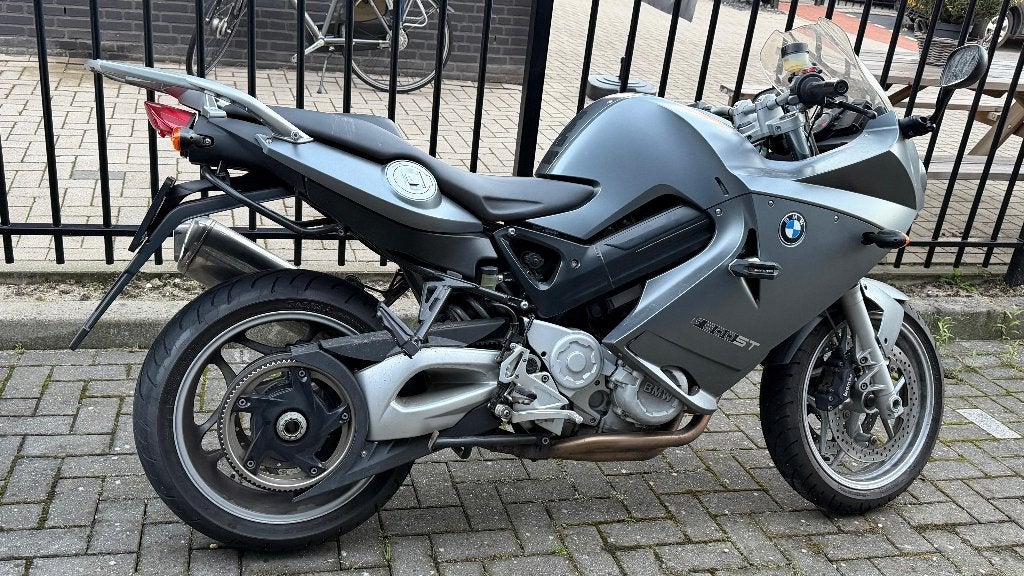 Motor BMW F800ST grijs met originele zijkofferset, Motoren, 2 cilinders, Motorrijbewijs A, Gebruikt, Particulier