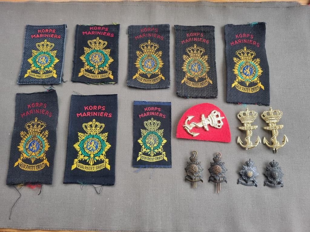 Lot emblemen KORPS MARINIERS, Verzamelen, Ophalen of Verzenden, Marine, Nederland, Embleem of Badge