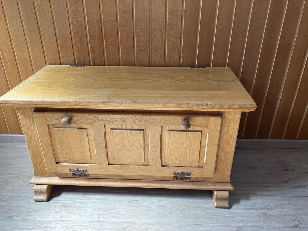 Massief eiken opbergkist / dekenkist met klep, Ophalen, Minder dan 50 cm, Gebruikt, 100 tot 150 cm