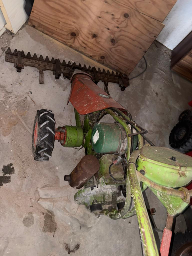 Hirth KG Balkmaaier, Ophalen, Gebruikt, Balkmaaier, Benzine-grasmaaier