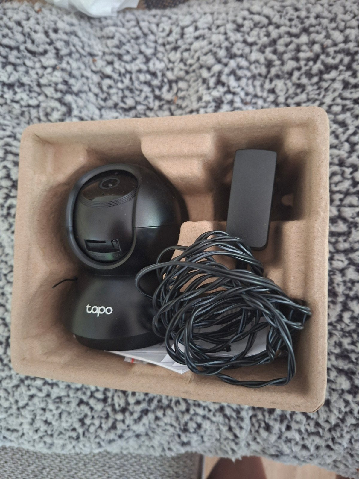 Tapo C211 2K Pan/Tilt Binnencamera, Ophalen of Verzenden, Zo goed als nieuw, Binnencamera