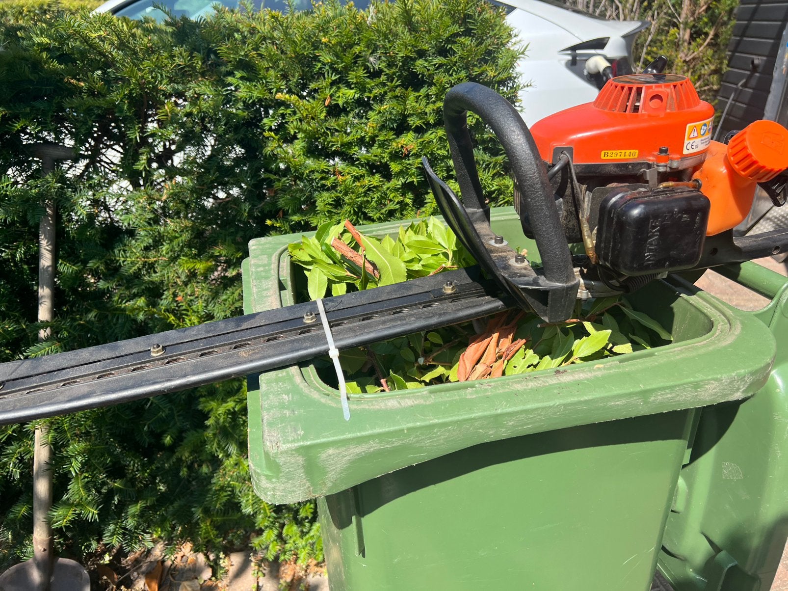 Tanaka HTH2000, Tuin en Terras, Heggenscharen, Gebruikt, Benzine, Ophalen