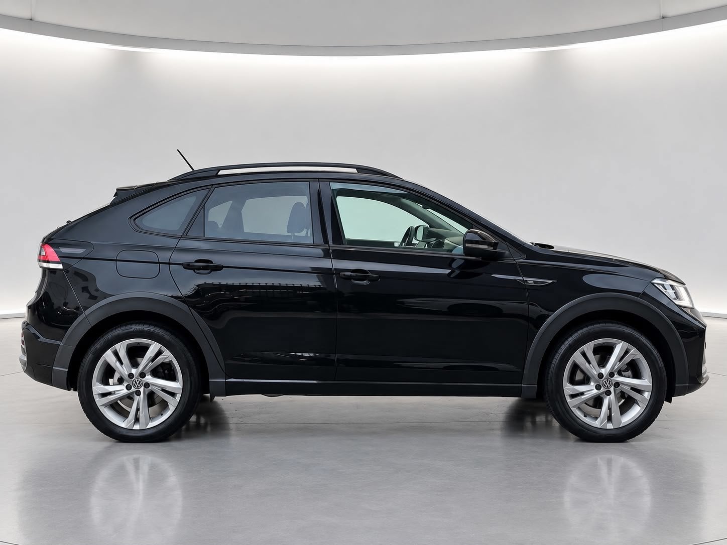 Volkswagen Taigo 1.5 TSI R-Line Business [IQ Light | Carplay, Dealer onderhouden, 4 cilinders, 150 pk, Origineel Nederlands