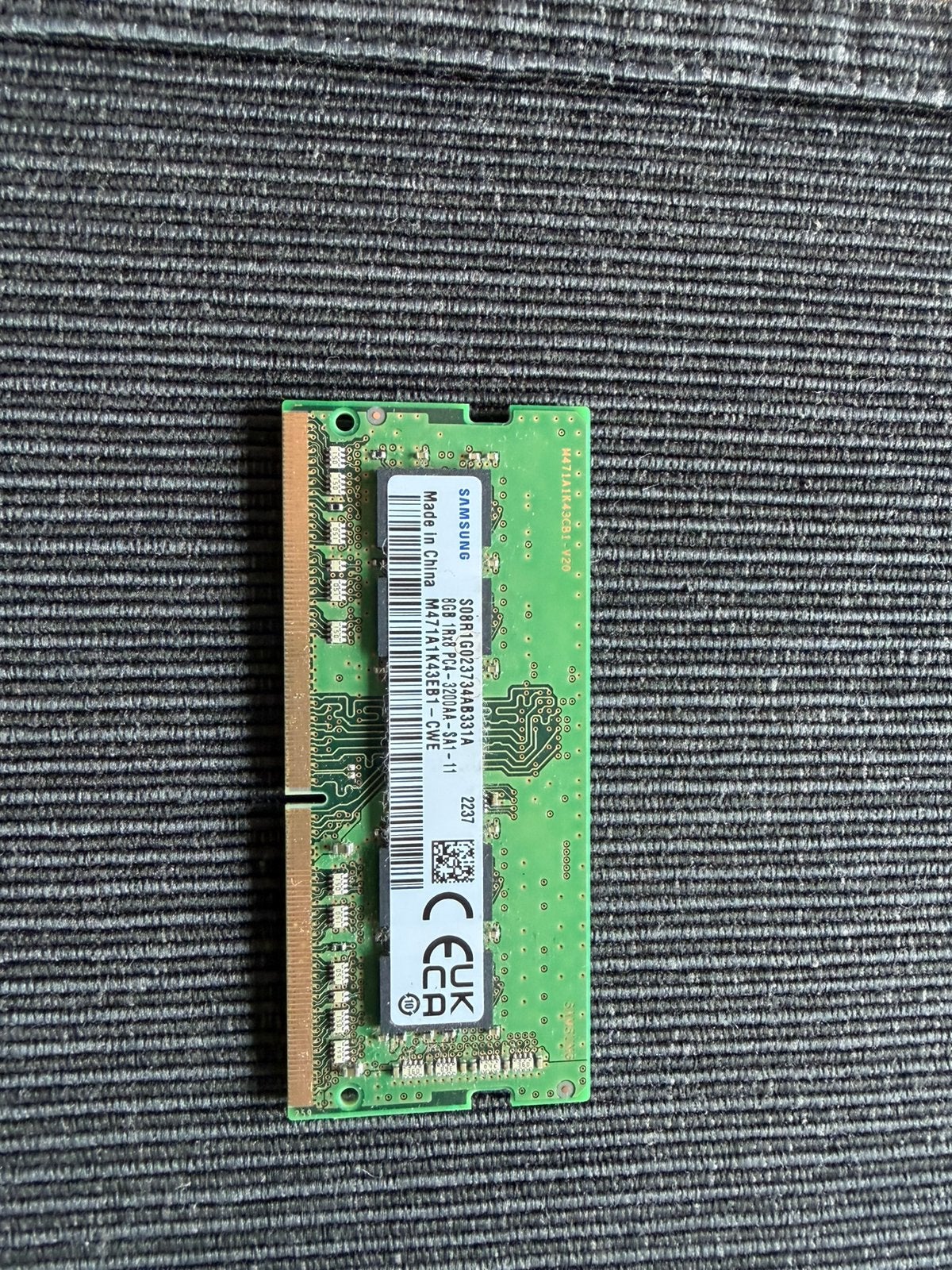 Samsung DDR4 8G . M471A1K43EB1, Computers en Software, RAM geheugen, Ophalen, Zo goed als nieuw, DDR4, Laptop