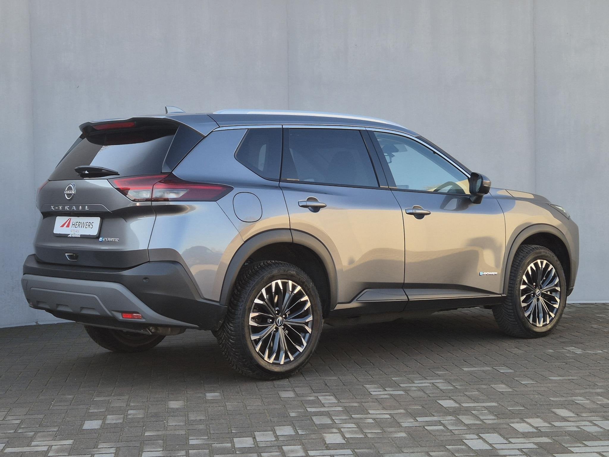Nissan X-Trail 1.5 e-Power Tekna Automaat / Schuifdak / Fabr, 1497 cc, Gebruikt, Euro 6, 2 kWh