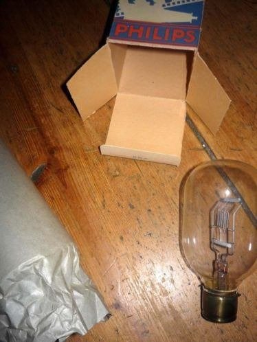 8mm film Philips 130V 500W - P28 - projectorlamp - nieuw, Ophalen of Verzenden, 8mm film