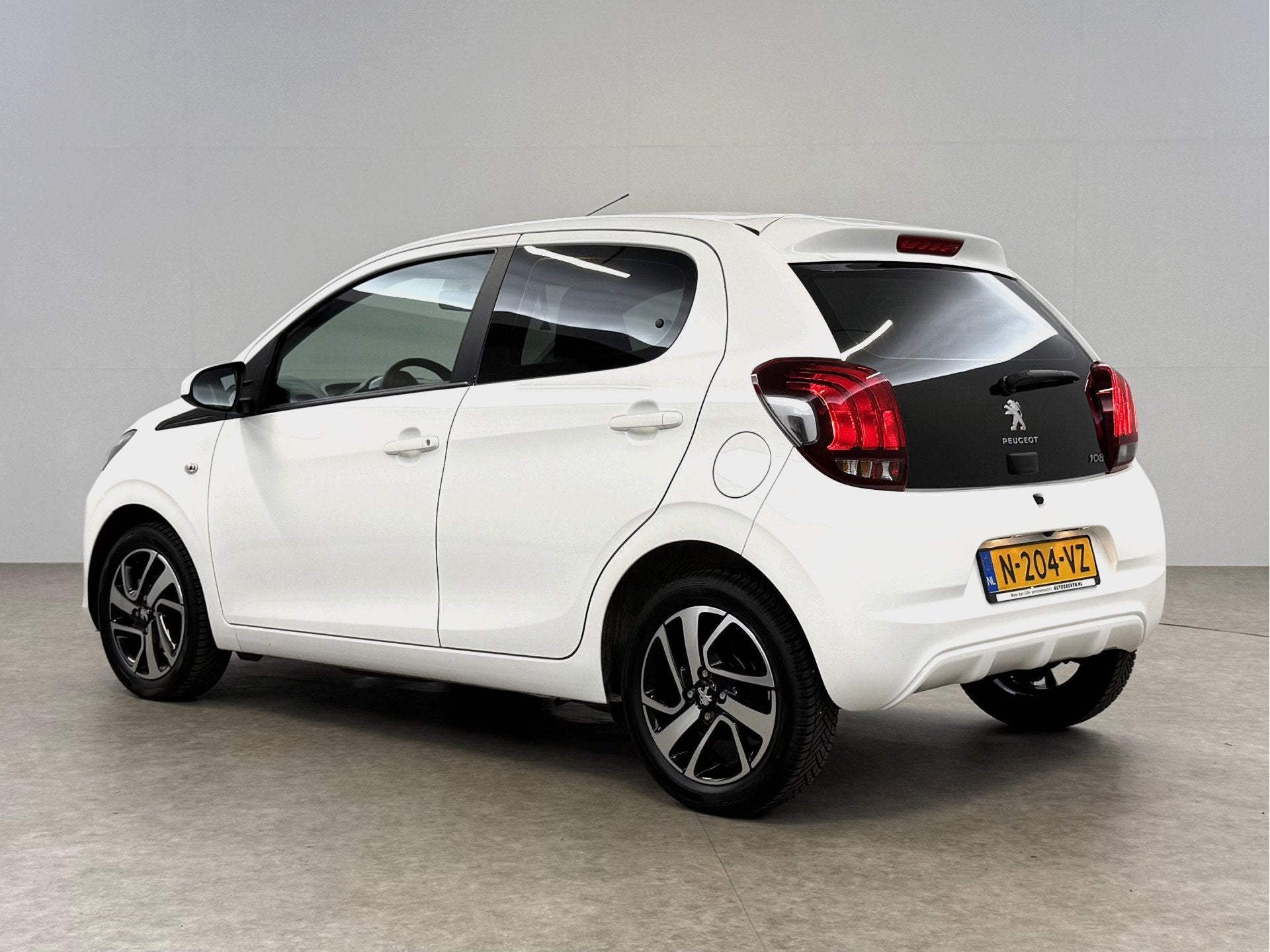 Peugeot 108 1.0 e-VTi Allure | Airco | Camera | Cruise | Car, Auto's, Voorwielaandrijving, Stof, Euro 6, 4 stoelen