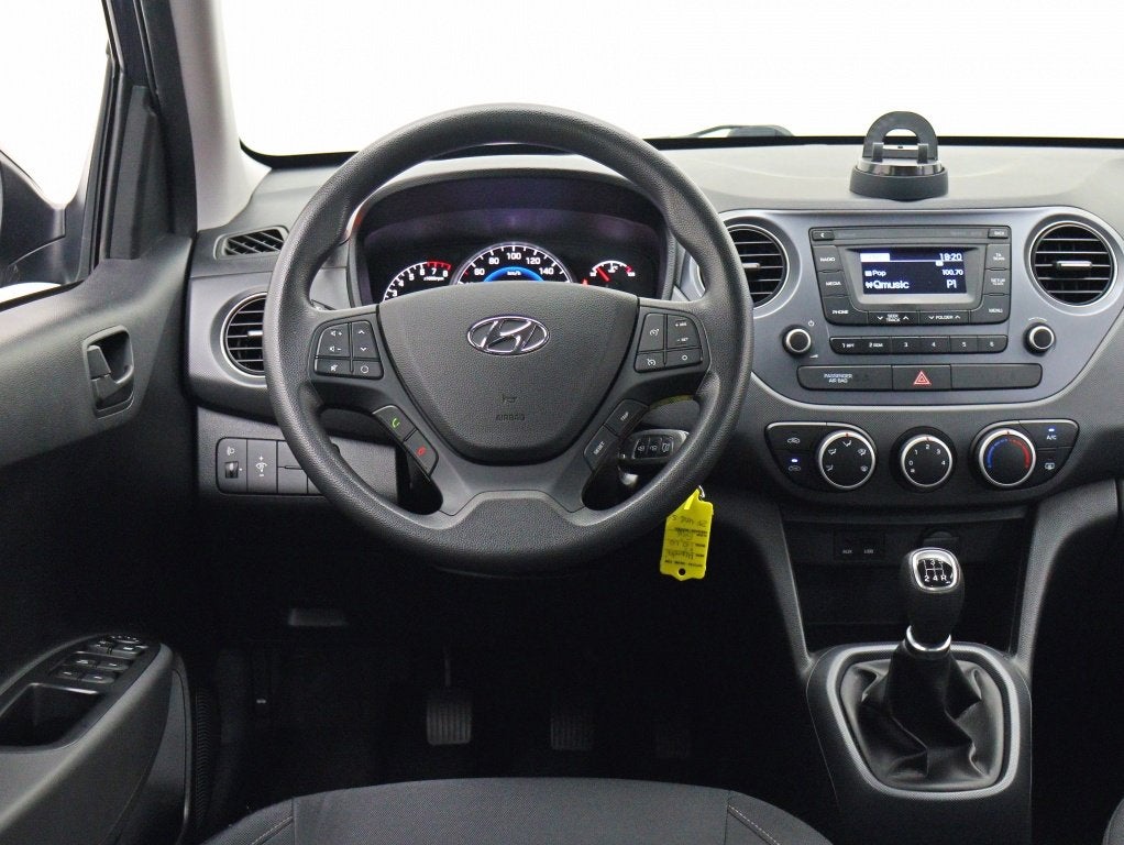 Hyundai i10 1.0i Comfort | Bluetooth | All-seasons | Cruise, Auto's, Stof, Gebruikt, Start-stop-systeem, 4 stoelen