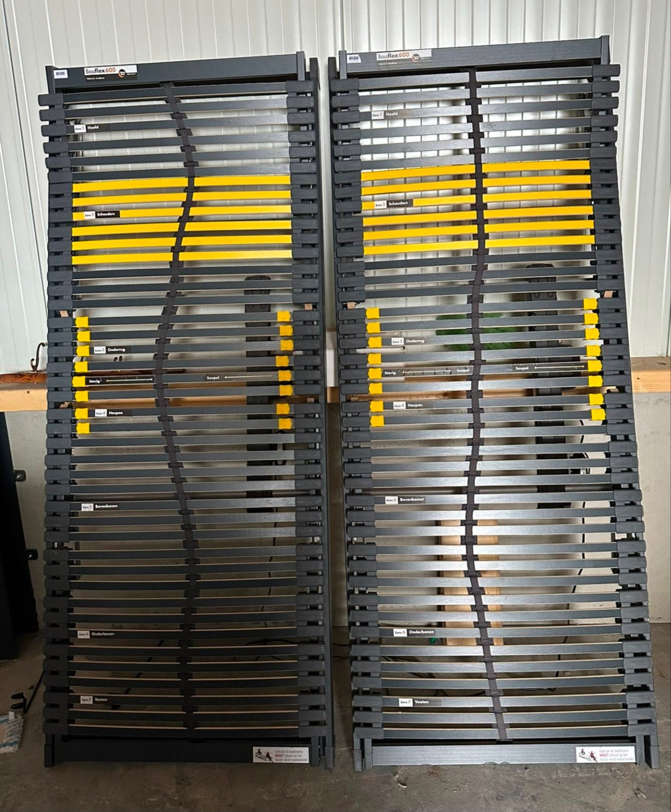 2x Bedbodem Bossflex 600 EL met afstandsbediening, 80x200, Huis en Inrichting, Eenpersoons, Ophalen of Verzenden, Zo goed als nieuw
