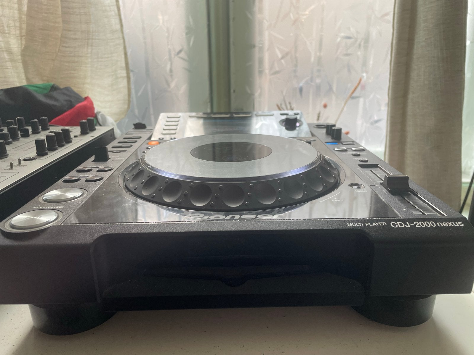 Pioneer CDJ-2000 nexus with flightcase, Ophalen, Gebruikt, Draaitafel, Pioneer