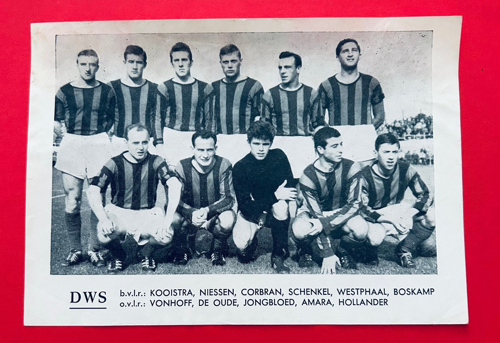 D.W.S. - MONTY - Elftalplaat - 1960, Verzamelen, Ophalen of Verzenden, Gebruikt, Overige binnenlandse clubs, Spelerskaart