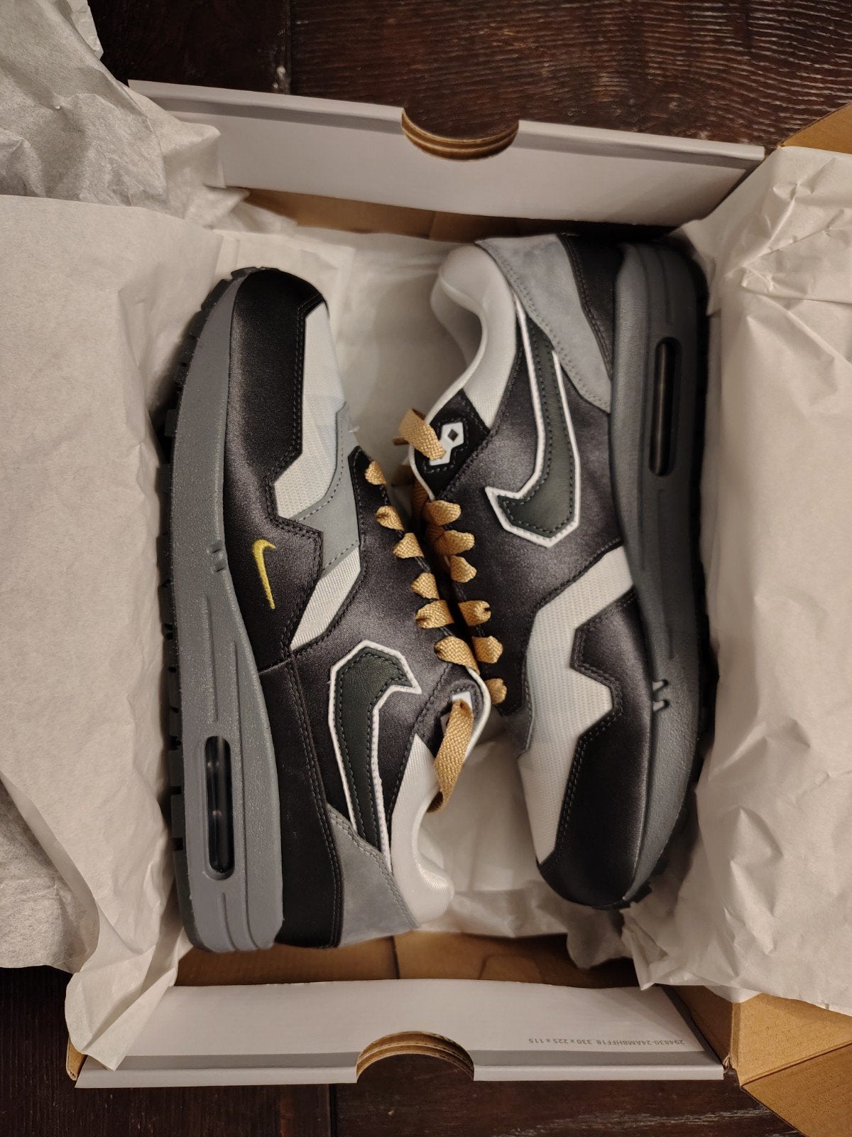 Nike Air Max 1. SWOOSH Low Poly Big Head Mode, mt 42, Nike air max, Overige kleuren, Nieuw, Ophalen of Verzenden