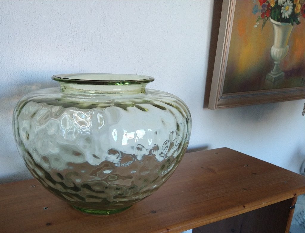 grote bolle vaas van glas, Met patroon/structuur, Groen, Ophalen, 24 cm