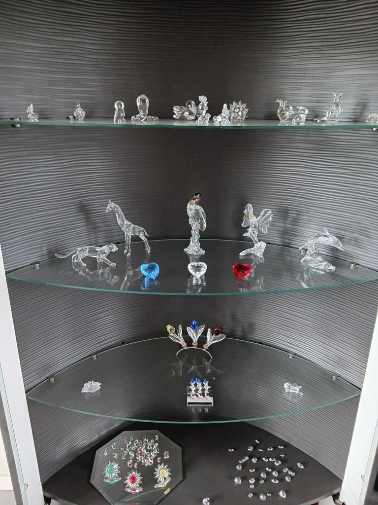 Swarovski incl vitrine kast, Ophalen of Verzenden, Zo goed als nieuw, Figuurtje