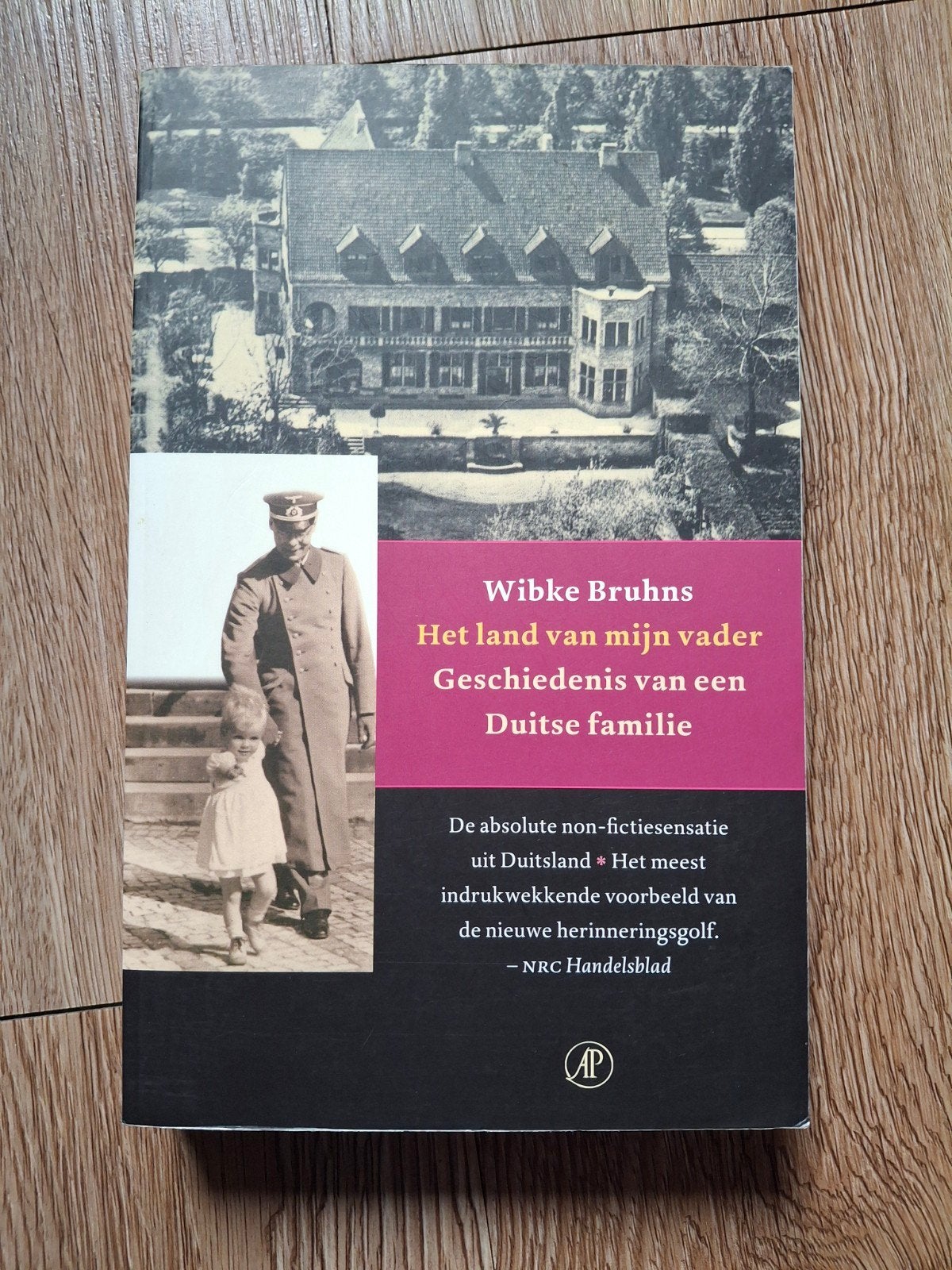 Wibke Bruhns - Het land van mijn vader, Ophalen of Verzenden, Zo goed als nieuw, Wibke Bruhns