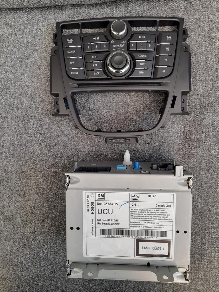 Opel Navi 600 Radio CD Speler met Bedieningspaneel, Ophalen of Verzenden, Gebruikt