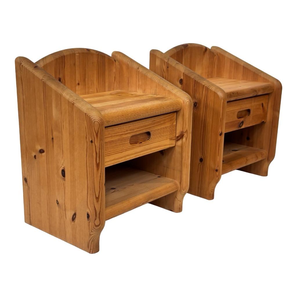 Vintage set van twee pinewood nachtkastjes Daumiller stijl, Gebruikt, Minder dan 45 cm, Vintage, Vintage