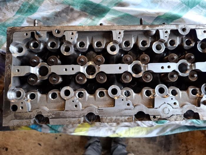 Cilinderkop van een Volkswagen Crafter, Gebruikt, -, -, -