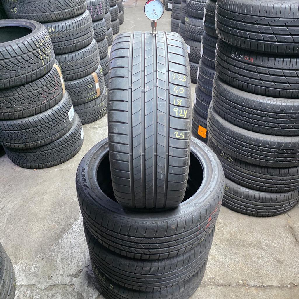 Gebruikte Bridgestone Zomerbanden 225/40R18 92Y, Auto-onderdelen, Banden en Velgen, Ophalen, 18 inch, Gebruikt, Band(en)