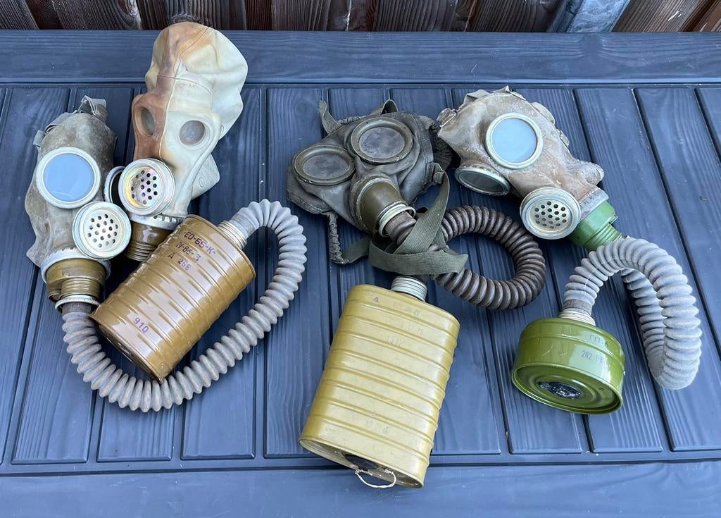 4 x Sovjet gasmasker, Ophalen of Verzenden, Landmacht, Nederland