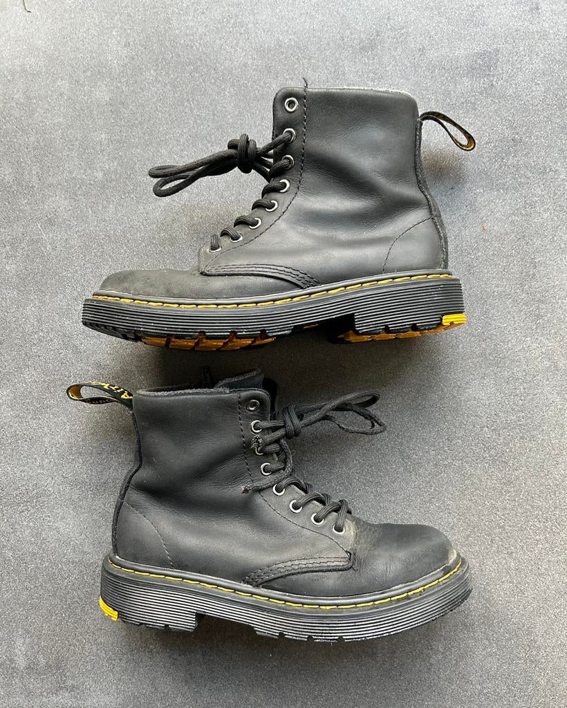Stoere Dr. Martens 1460 Yellowstone Winter Grip veterboots, Gebruikt, Jongen of Meisje, Schoenen, Ophalen of Verzenden