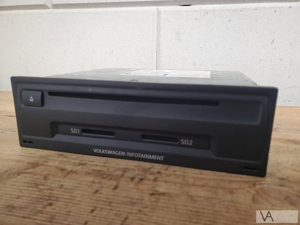 VW Golf 7 2012 - 2017 navigatie radio module 5g0035846a €200, Auto-onderdelen, Gebruikt, -, Volkswagen, -