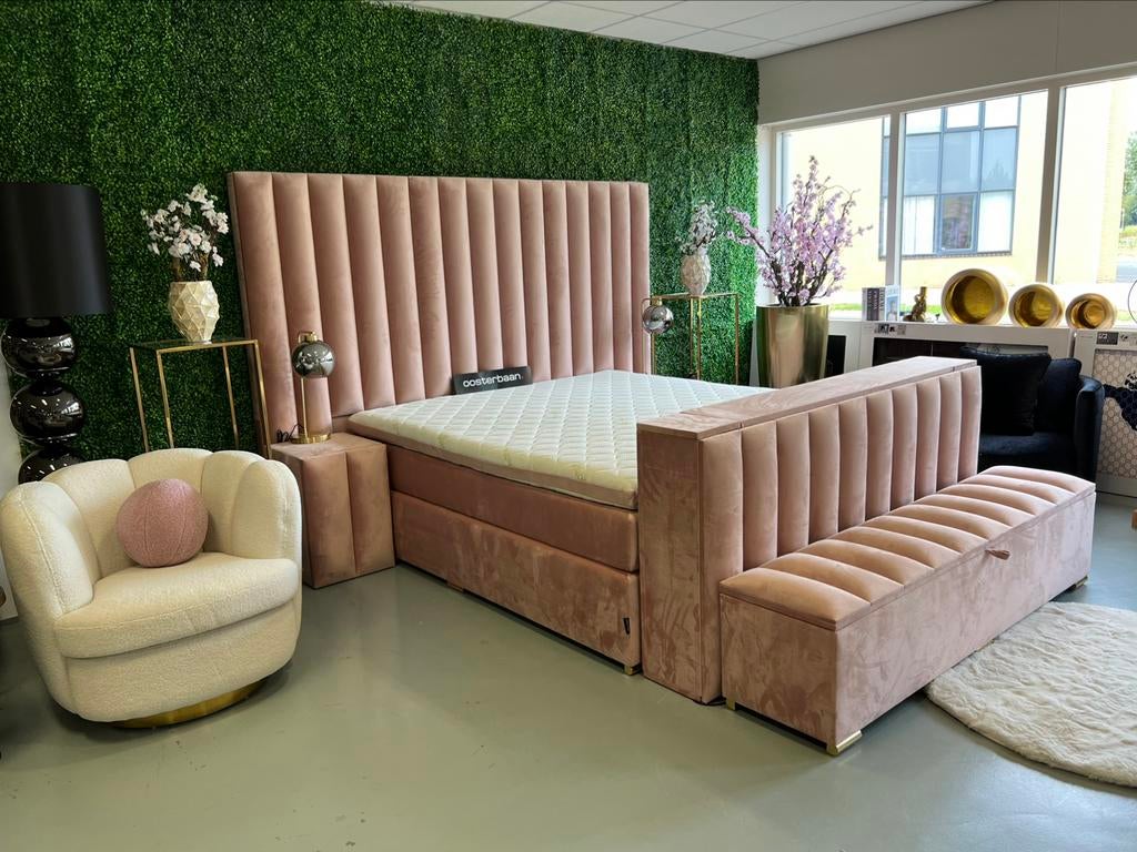 Luxe Velvet Boxspring Laura + TV lift NIEUW - UNIEK  - Roze, Huis en Inrichting, Slaapkamer | Boxsprings, Oosterbaan, Overige kleuren
