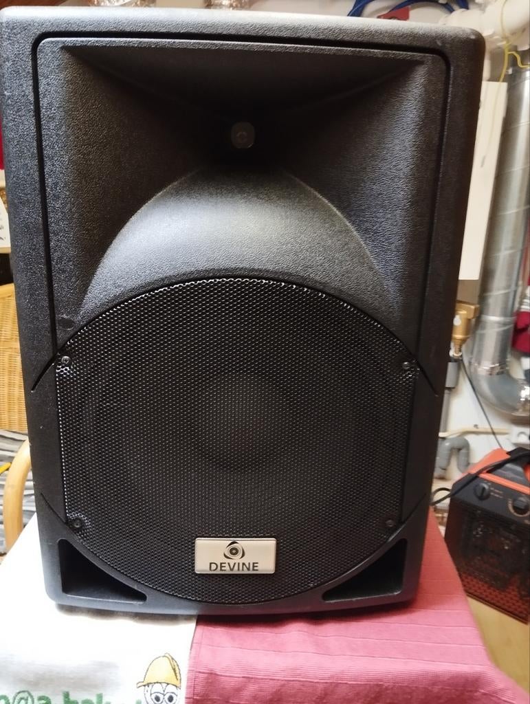 Devine artis 12A, Ophalen of Verzenden, Gebruikt, Minder dan 500 watt