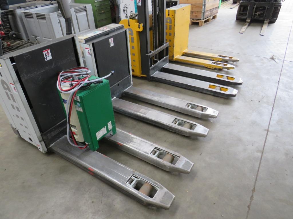 atlet hoogheffer stapelaar palletwagen elektrisch div. model, Doe-het-zelf en Verbouw, Ophalen, Gebruikt, Atlet, Atlet.com