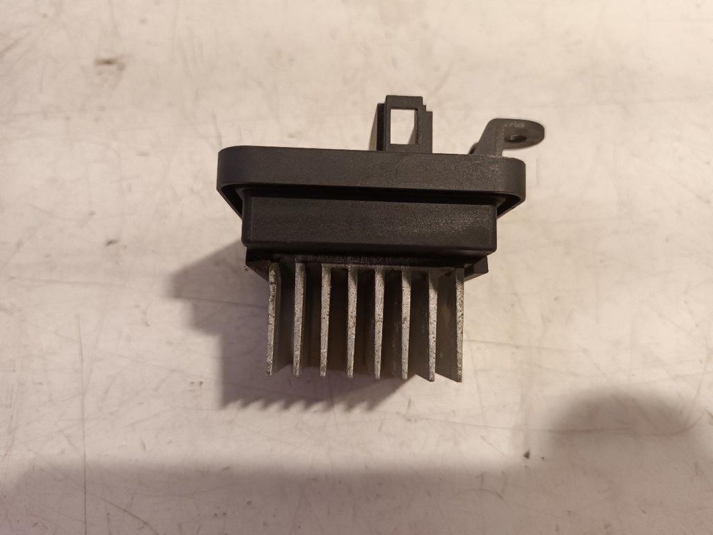 Kachelweerstand Smart Forfour, Onderdelen@venauto.nl, Van der Ven Autorecycling B.V., Gebruikt, Ettenseweg 76, 4706 PB Roosendaal, The Netherlands