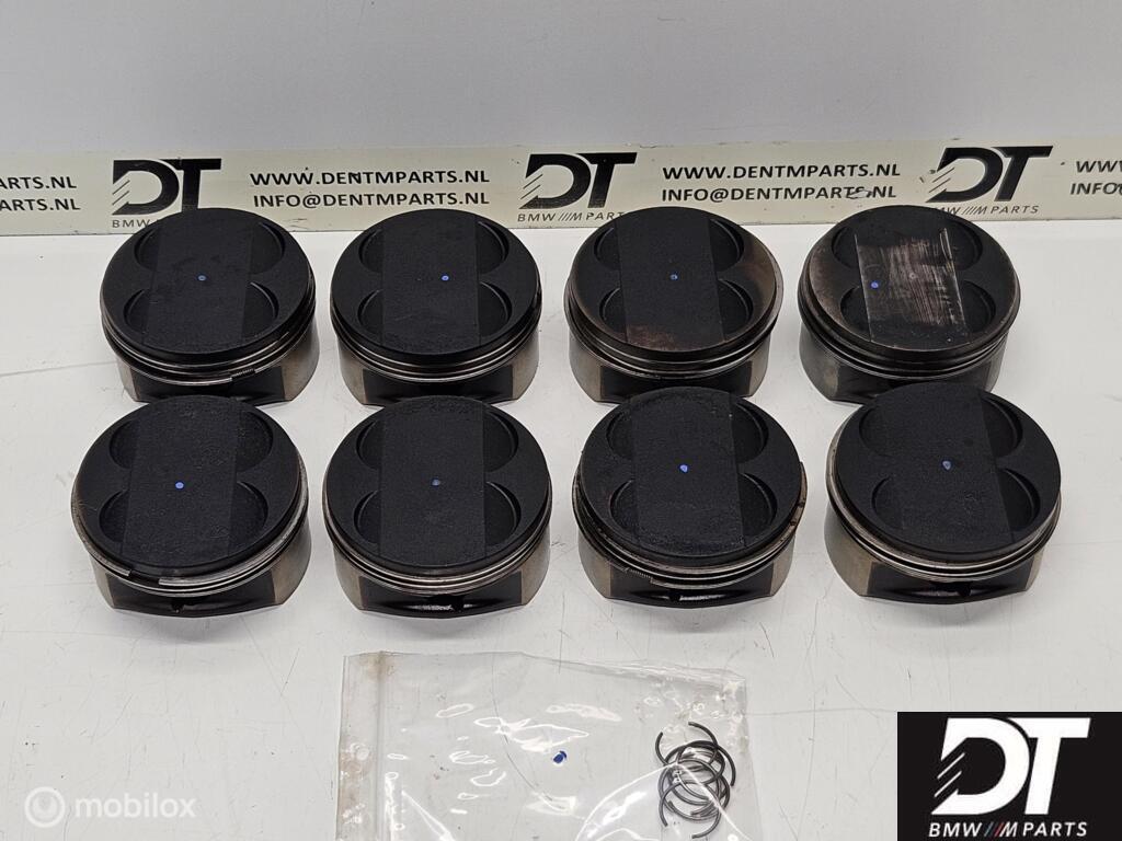 Set zuigers 8x BMW E39 M5 S62 V8 S62B50 11257843744, Gebruikt, Ophalen of Verzenden, BMW, BMW