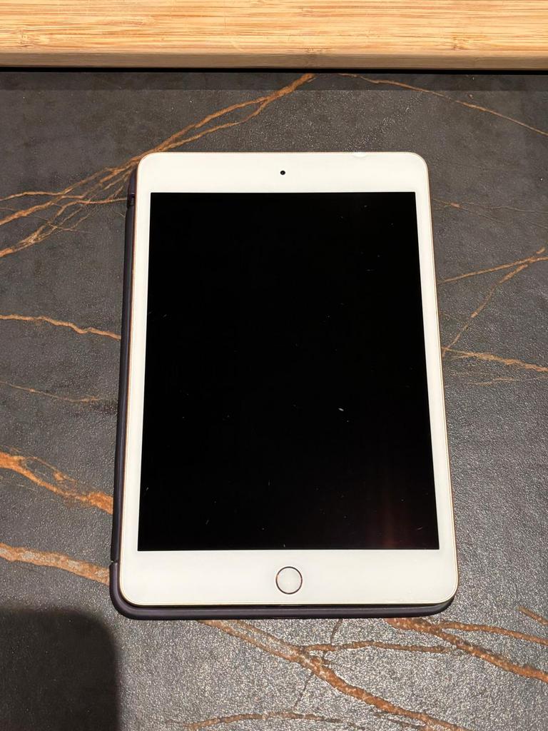 Ipad Mini 5 64 GB in hele nette staat, Computers en Software, Apple iPads, Rose Goud, Apple iPad, 8 inch, Ophalen of Verzenden