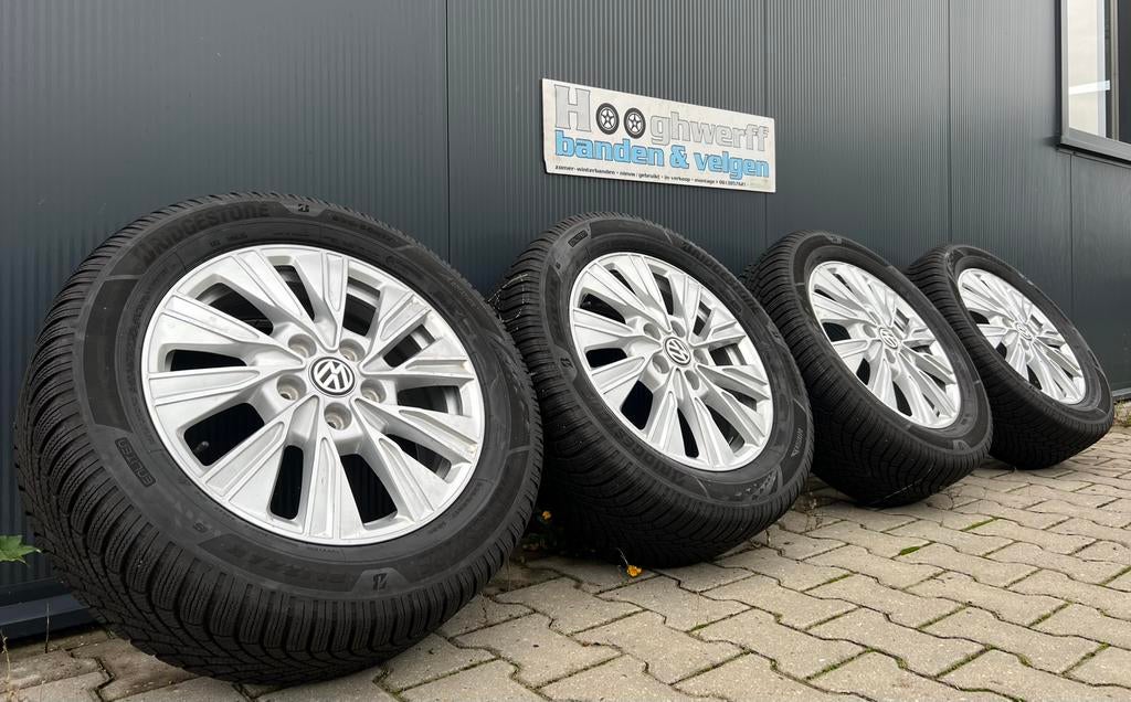 17 inch 5x120 velgen winterbanden VW Transporter T5 T6 NIEUW, Hooghwerff banden & velgen, Jacob Lemairestraat 26, Banden en Velgen