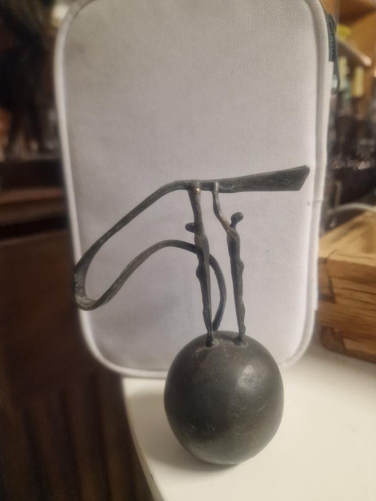 Zwaar metalen beeldje - Abstracte kunst, Antiek en Kunst, Ophalen