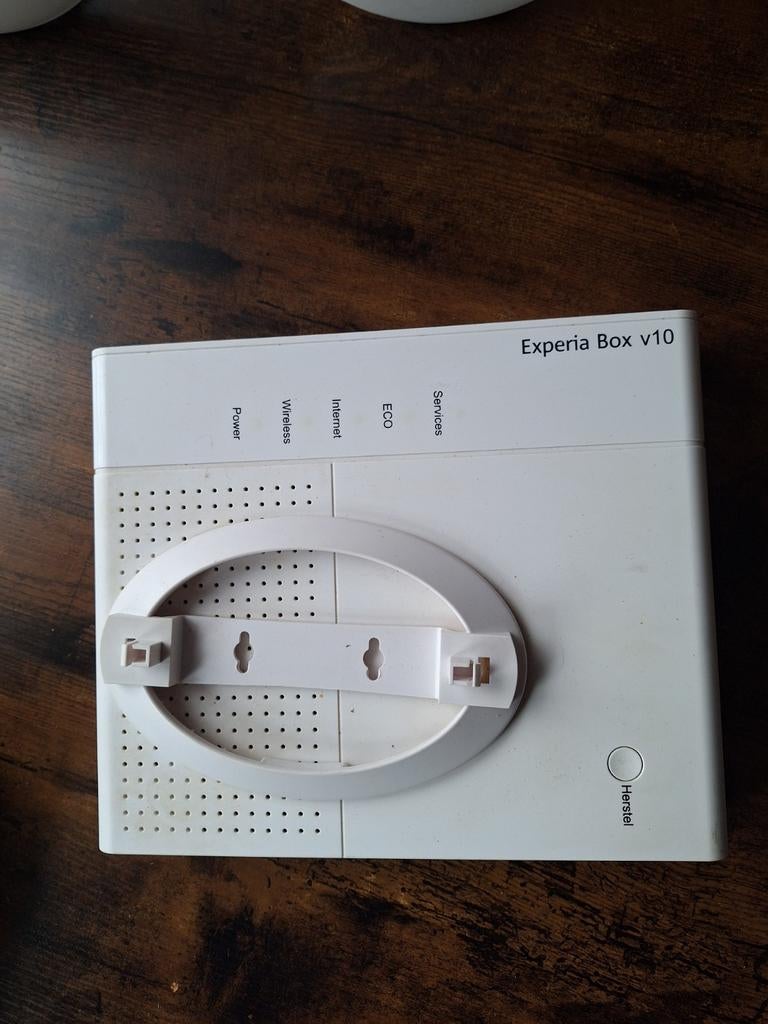 Experiabox v10 en div, Computers en Software, Routers en Modems, Ophalen of Verzenden