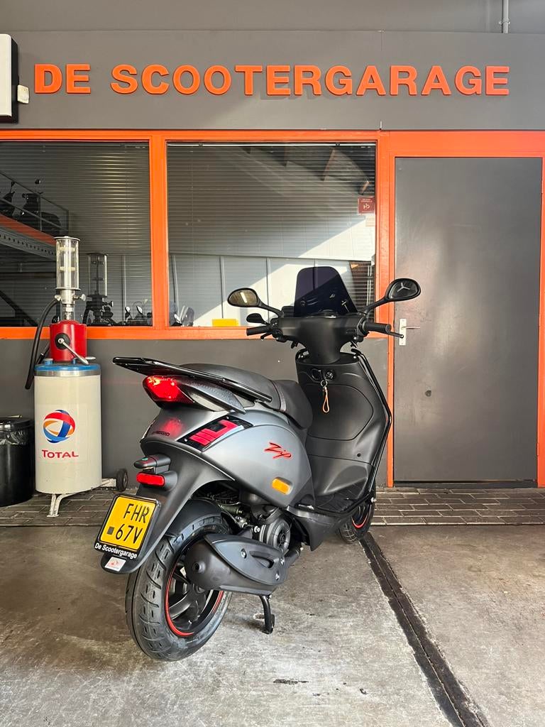 Piaggio Zip iget NIEUW brom 45km FULL, Ophalen, Piaggio, Piaggio, Maximaal 45 km/u