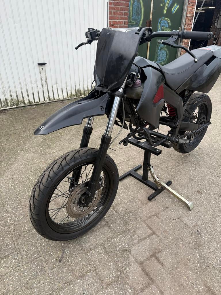 Derbi Xtreme rollend frame in onderdelen, Fietsen en Brommers, Brommeronderdelen | Algemeen, Frame, Gebruikt, Derbi, Derbi