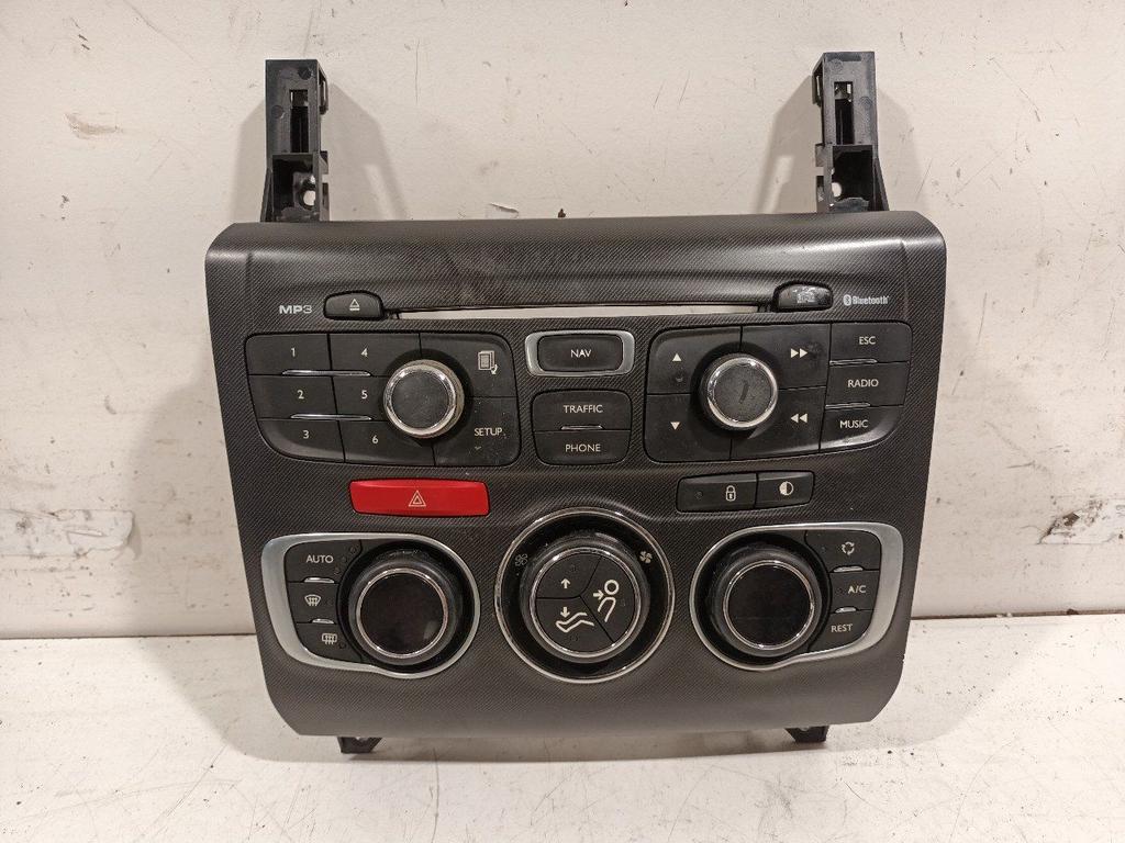 Radio bediening Citroën DS4, Ophalen of Verzenden, Van der Ven Autorecycling B.V., Onderdelen@venauto.nl, Ettenseweg 76, 4706 PB Roosendaal, The Netherlands