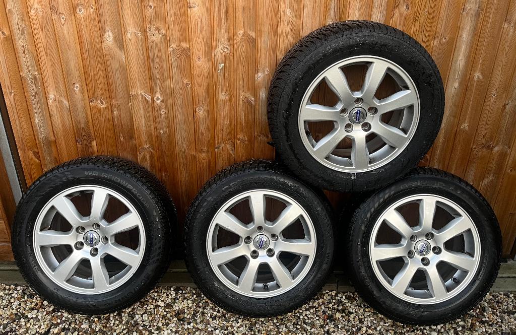 Nieuwe Winterbanden op 16” Oden Volvo velgen , V70 - S80, Ophalen, Gebruikt, Velg(en), 16 inch