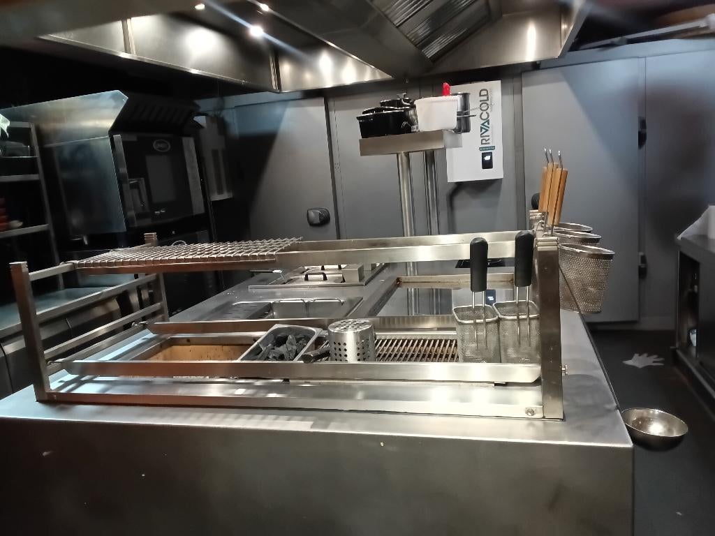 Horeca kookeiland, Zakelijke goederen, Horeca | Keukenapparatuur, Ophalen, Gebruikt, Fornuis, Frituur en Grillen