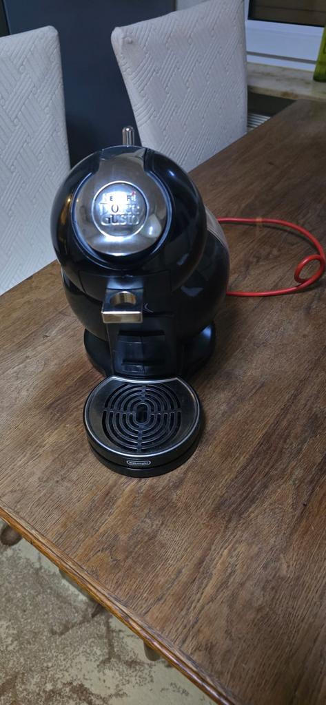 Prachtige Nescafé Dolce Gusto Melody 3 - Zo goed als nieuw!, Witgoed en Apparatuur, Koffiezetapparaten, Ophalen, Zo goed als nieuw
