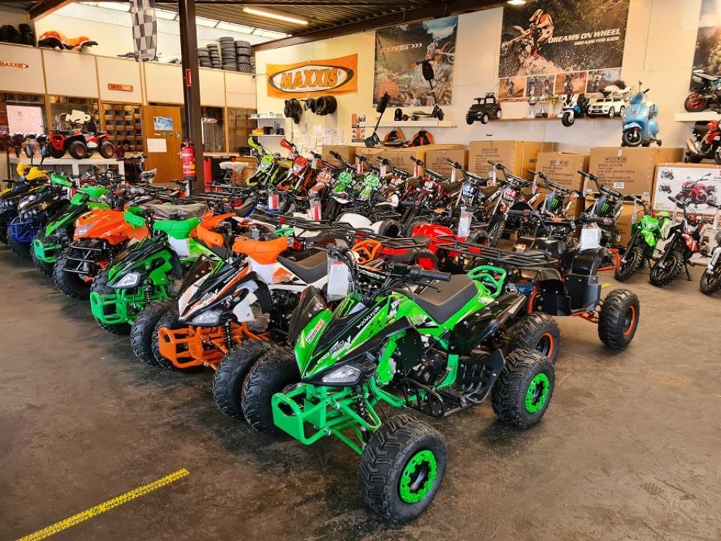 kxd pro QUAD KINDERQUAD MINIQUAD ELEKTRISCHEQUAD MINIBIKE :), 49 cc, 11 kW of minder, 1 cilinder