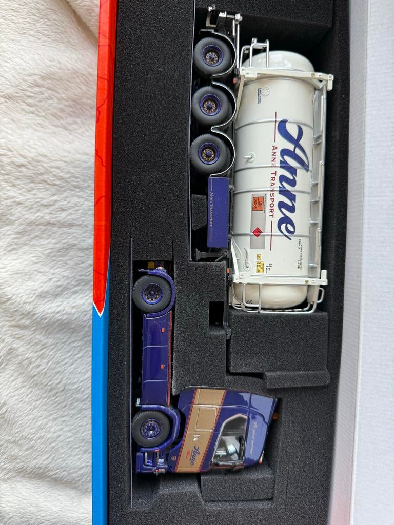 Anne Transport Tekno model, Hobby en Vrije tijd, Ophalen of Verzenden, Zo goed als nieuw, Bus of Vrachtwagen, Tekno